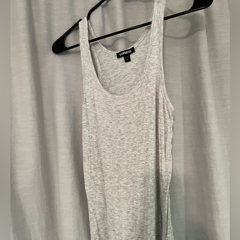 Heather gray tank top